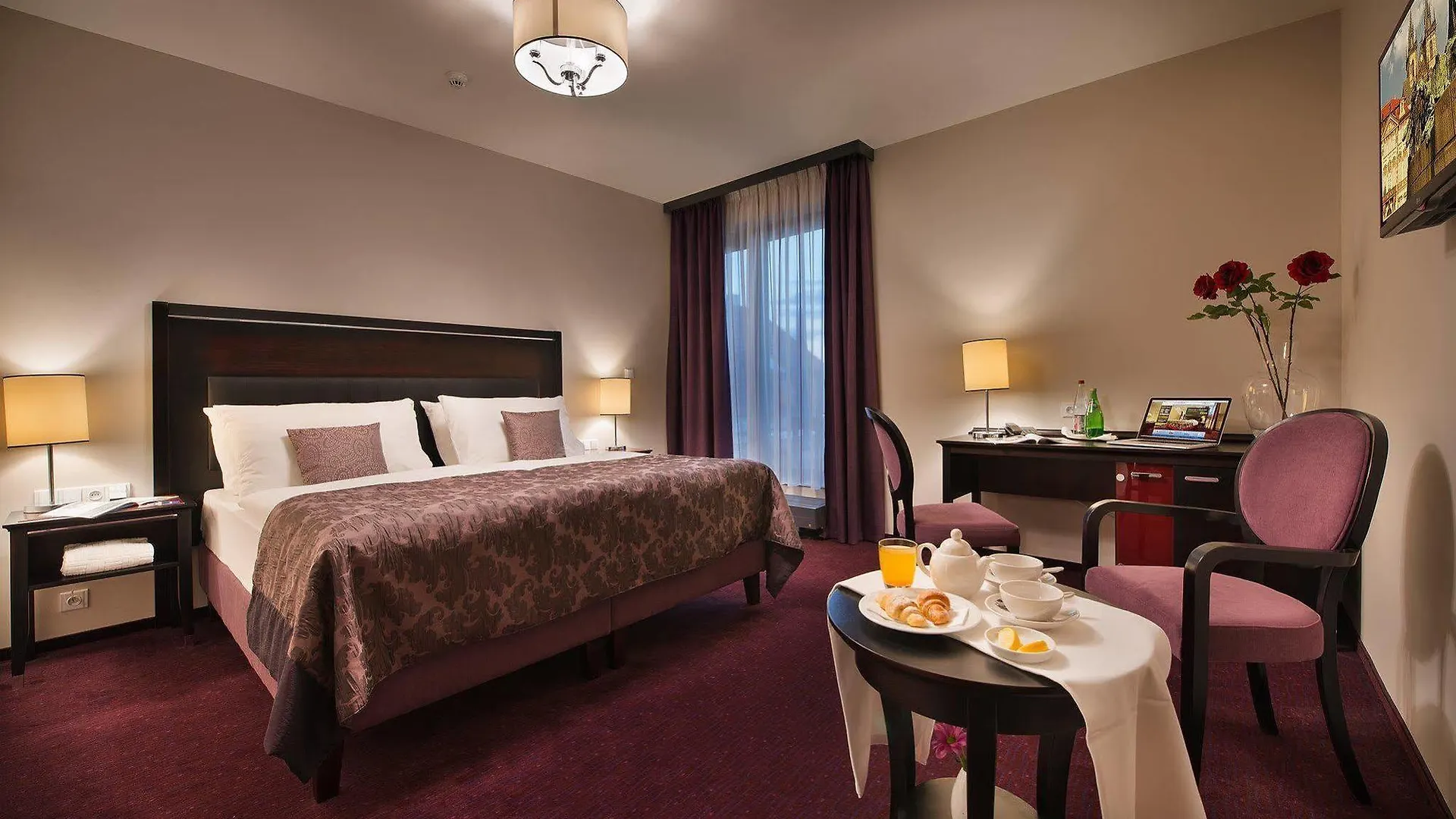 Ea Embassy Prague Hotel 4*,