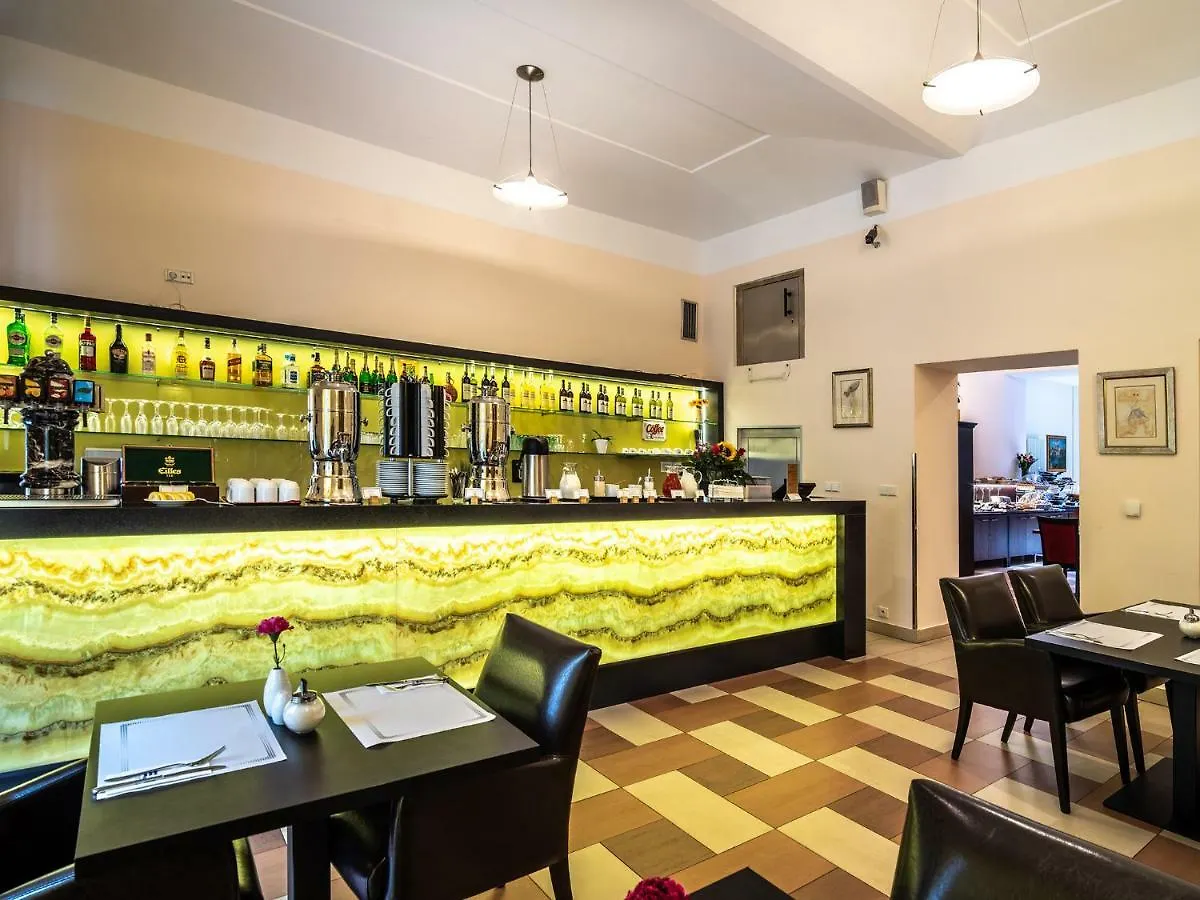Ea Embassy Prague Hotel 4*,  Czechy